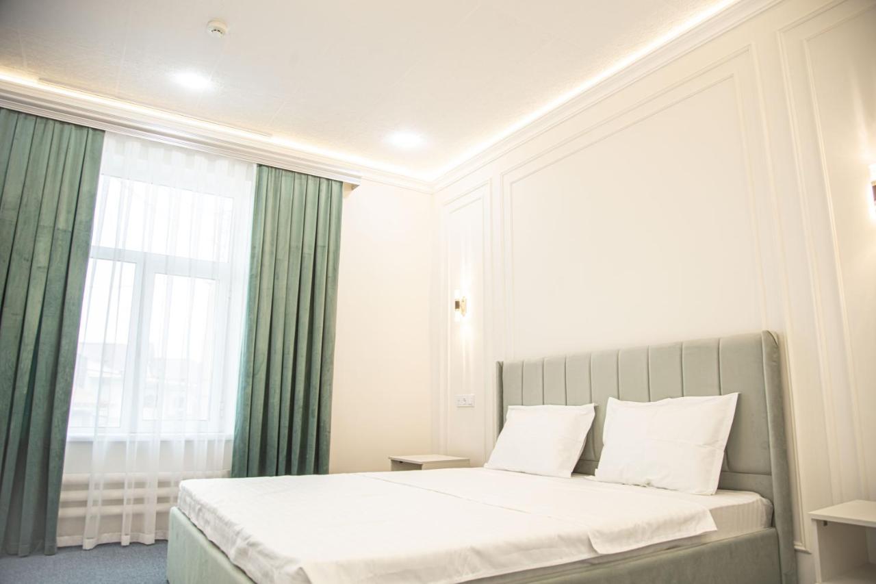 Lev Tolstoy Hotel Szamarkand Kültér fotó