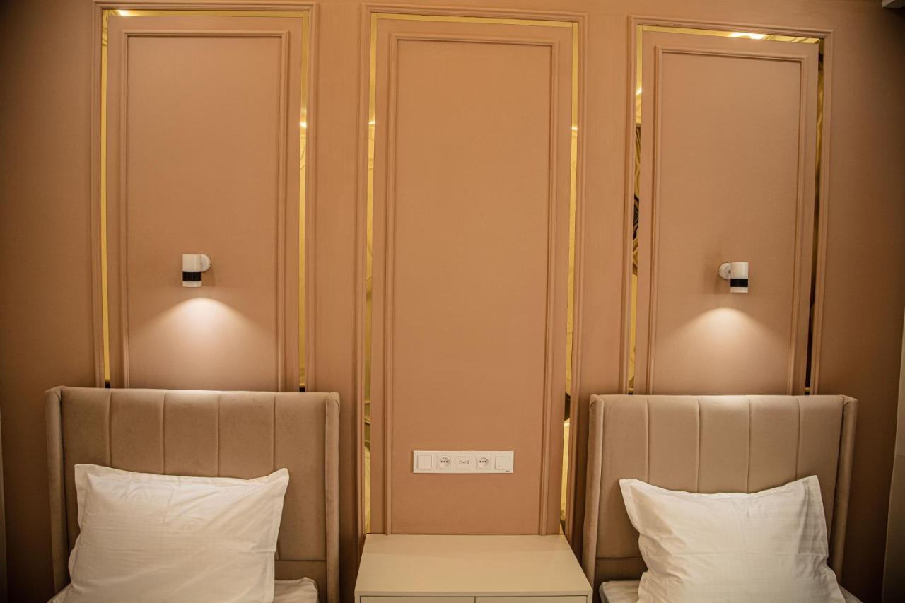 Lev Tolstoy Hotel Szamarkand Kültér fotó