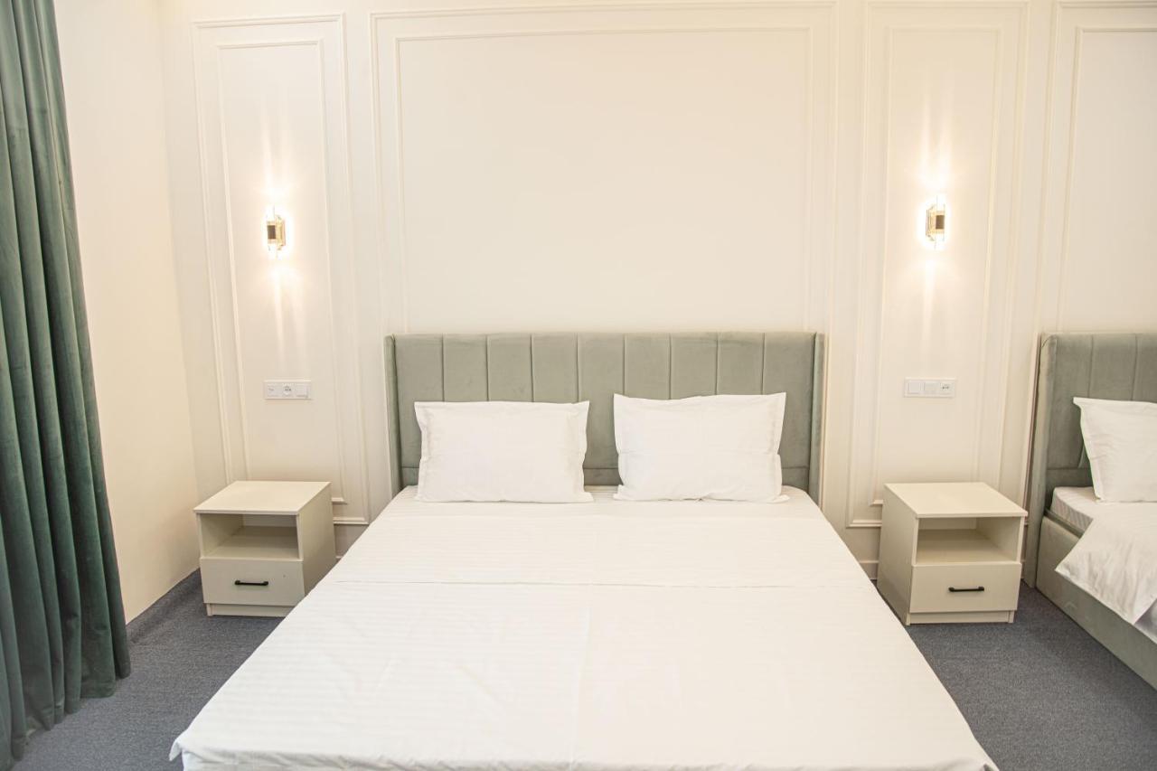 Lev Tolstoy Hotel Szamarkand Kültér fotó
